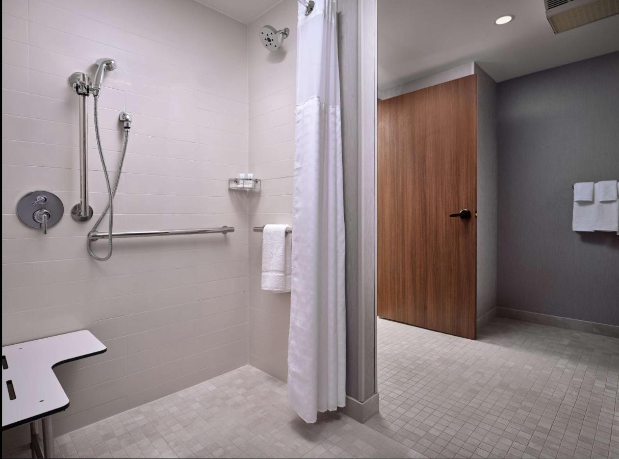 Lake Forest The Forester, A Hyatt Place Hotel מראה חיצוני תמונה