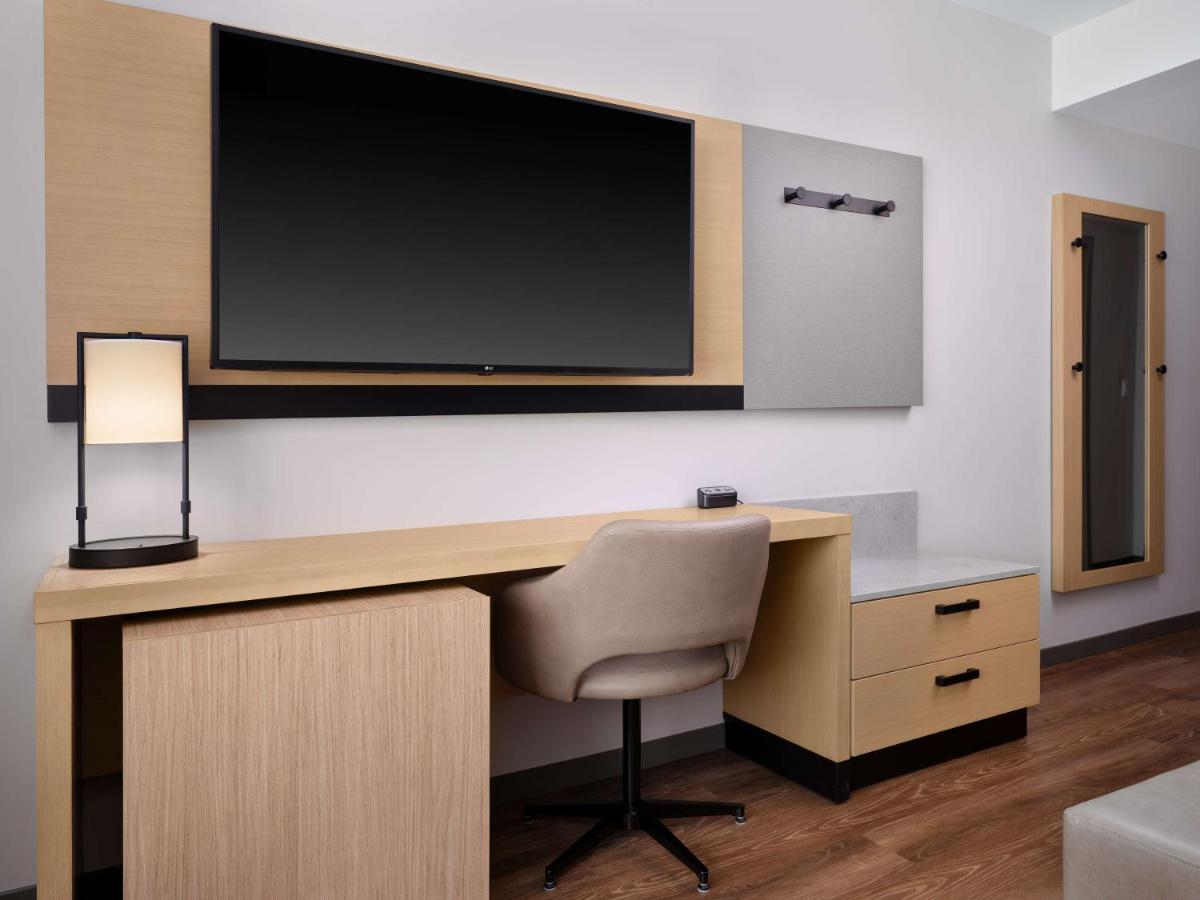 Lake Forest The Forester, A Hyatt Place Hotel מראה חיצוני תמונה